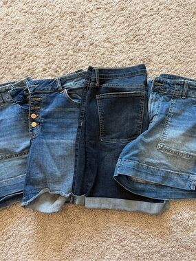Denim Shorts - Light & Dark Blue Mix